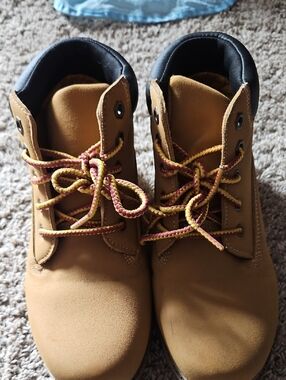 wonder nation Brown Kids Boots with Maroon & Yellow Laces